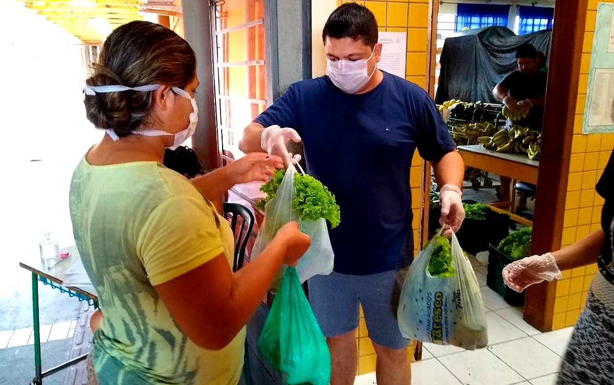Descaso de Bolsonaro com agricultura familiar pode comprometer alimentação saudável
